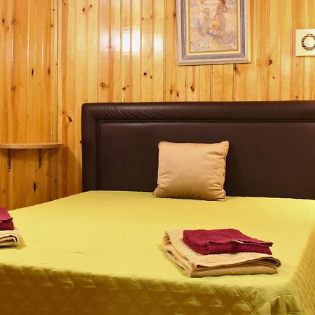 Villa Bora-Bora Pera Luaran gambar