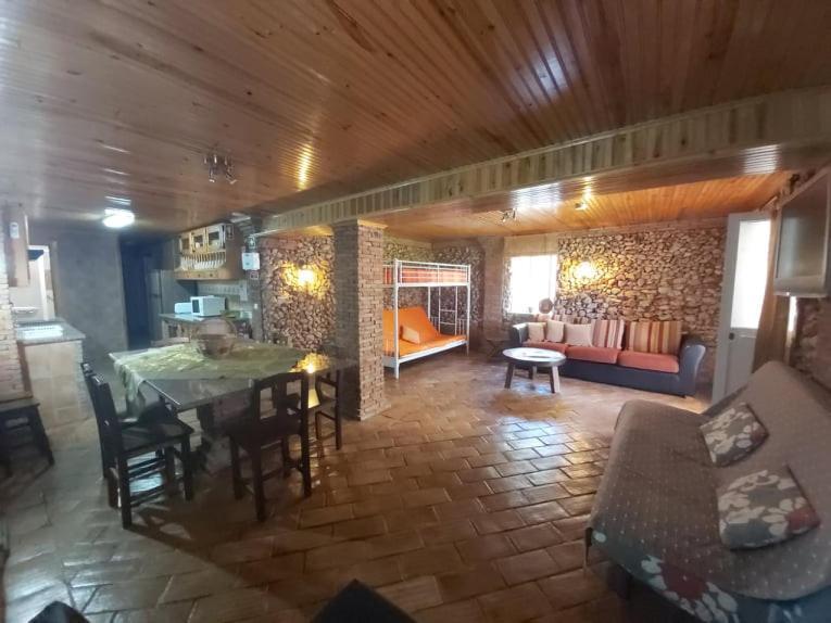 Villa Bora-Bora Pera Luaran gambar